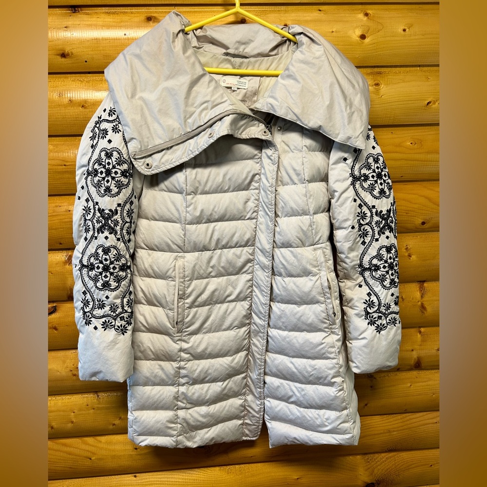 Womens Odd Molly Anthropologie Ecru Embroidered Puffer Coat Size 2 Medium